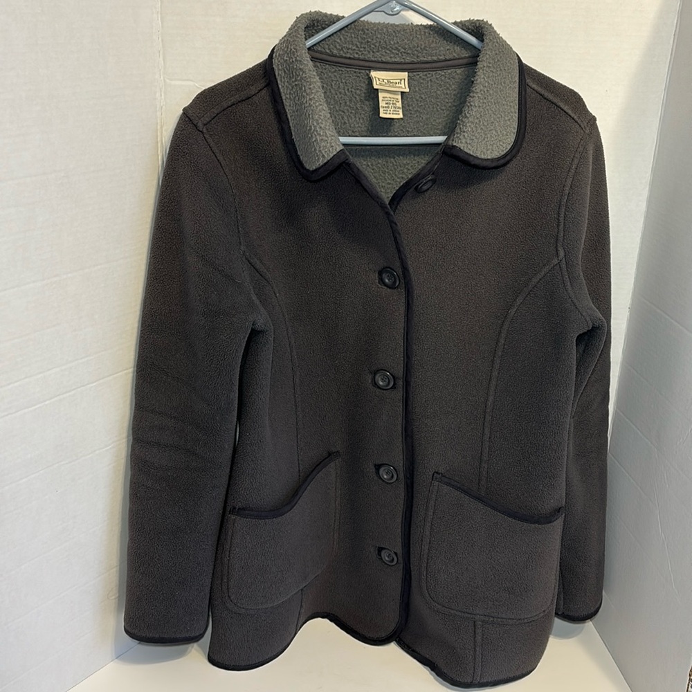 L.L.Bean Fleece Jacket Women’s Med-Reg Button Closure 2 Front Pockets Gray